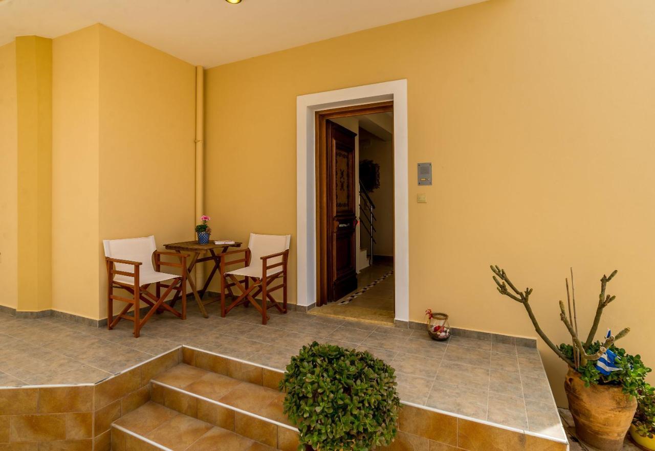 Amphitrite Beach House Hriszí Aktí Haniá Kültér fotó