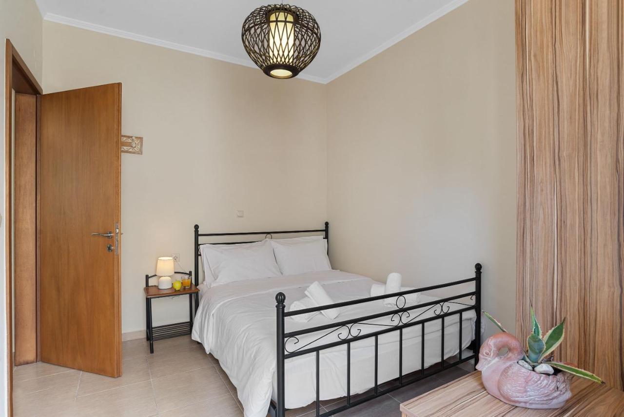 Amphitrite Beach House Hriszí Aktí Haniá Kültér fotó